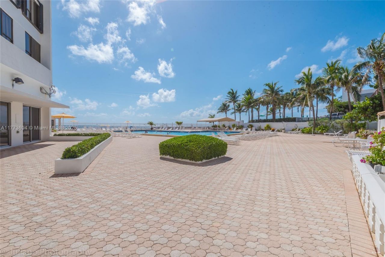 3505 S Ocean Dr, Unit 504, Hollywood, FL 33019 Photo