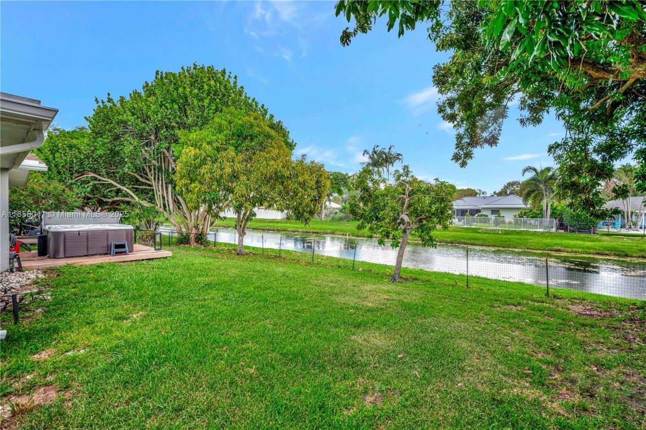 553 Riverside Drive, Palm Beach Gardens, FL 33410 Photo