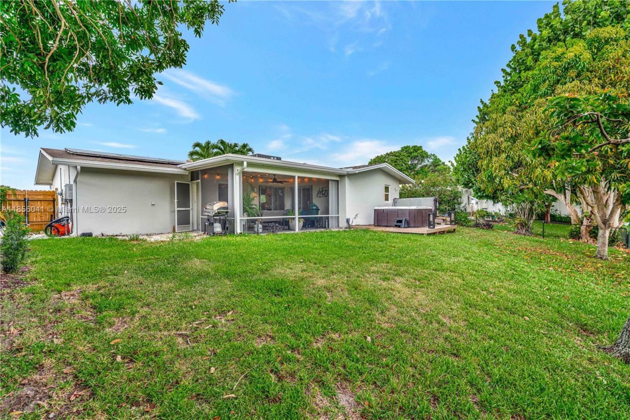553 Riverside Drive, Palm Beach Gardens, FL 33410 Photo
