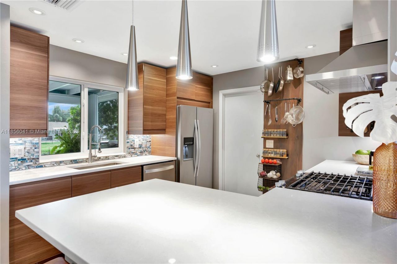 553 Riverside Drive, Palm Beach Gardens, FL 33410 Photo