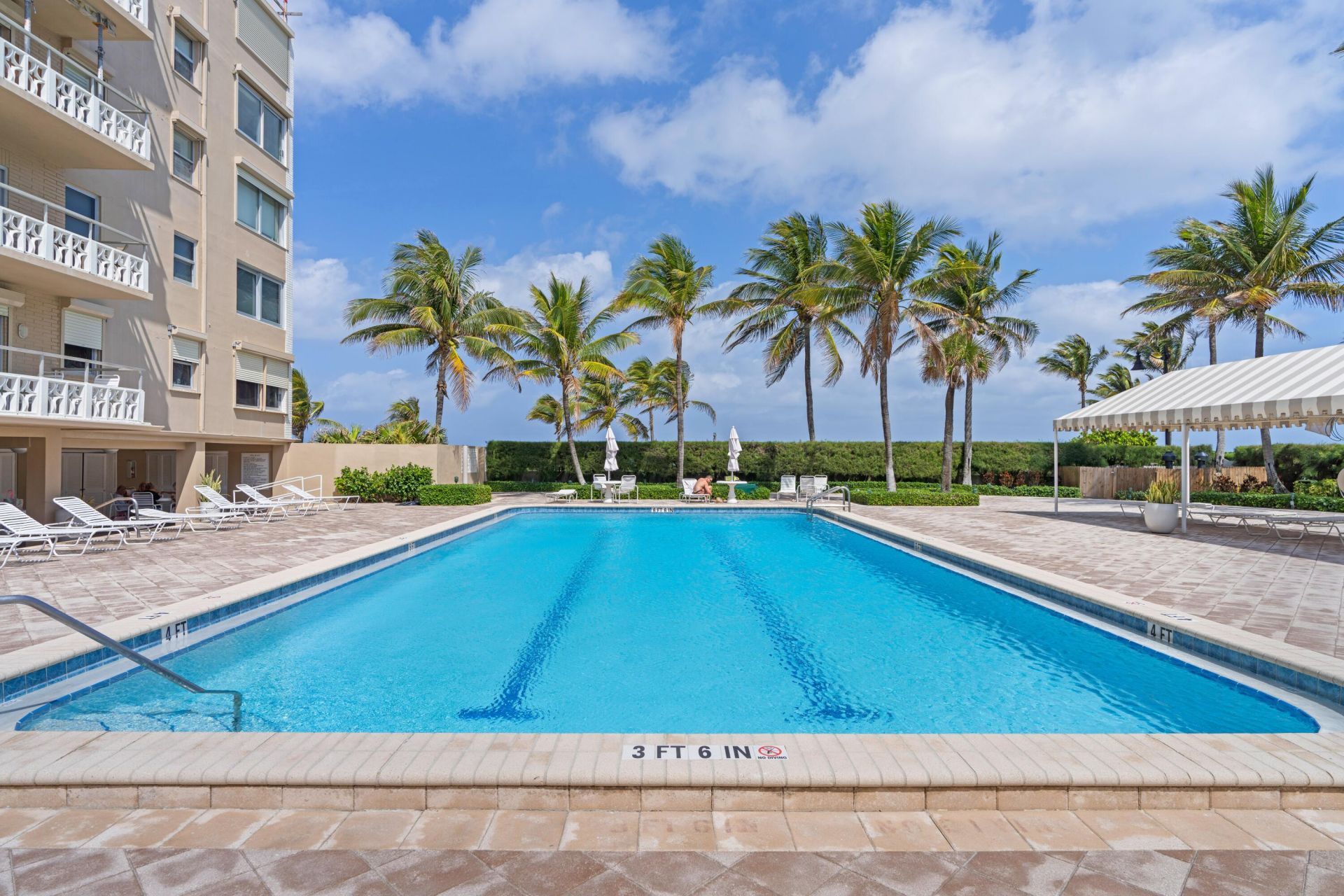 170 N Ocean Boulevard, Unit 208, Palm Beach, FL 33480 Photo