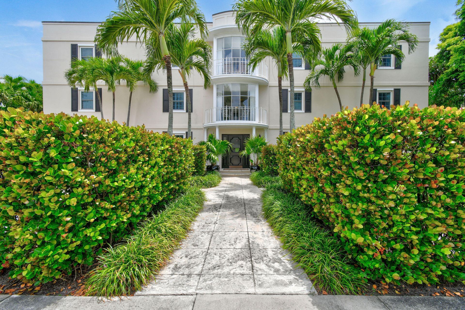 226 Brazilian Avenue, Unit 2 D, Palm Beach, FL 33480 Photo