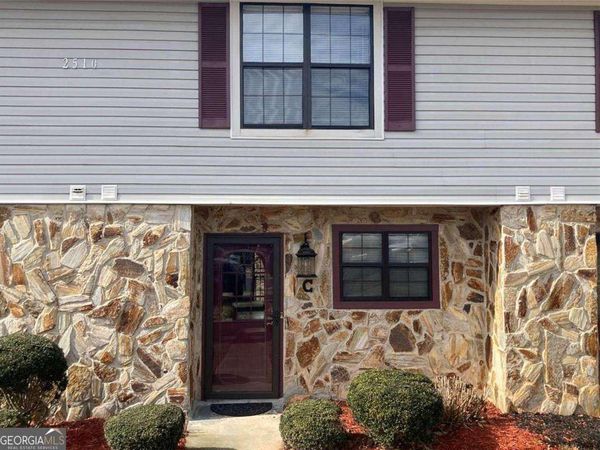 2510 Hidden Cove Court, Unit C, Gainesville, GA 30501