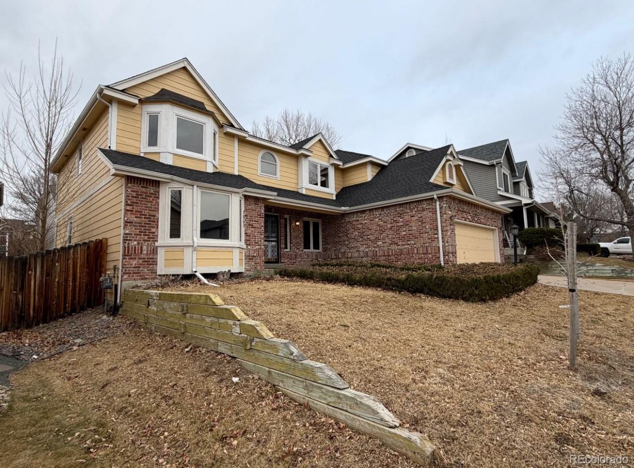 5863 S Danube Street, Aurora, CO 80015 Main Photo