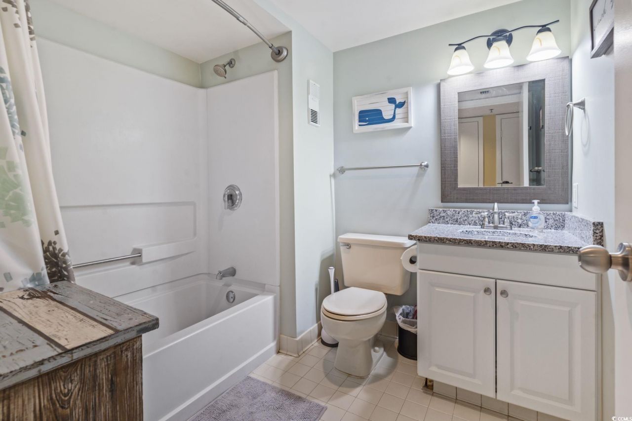 9820 Queensway Blvd. Photo 12