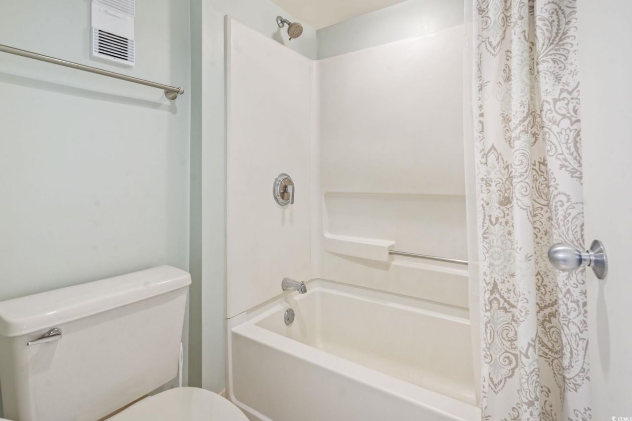 9820 Queensway Blvd. Photo 15