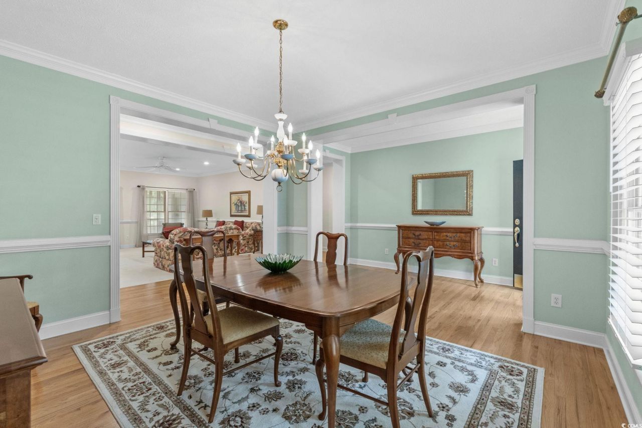 4504 Fulton Pl. Photo 5