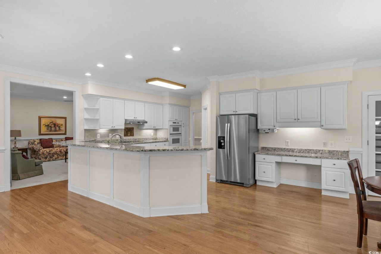 4504 Fulton Pl. Photo 8