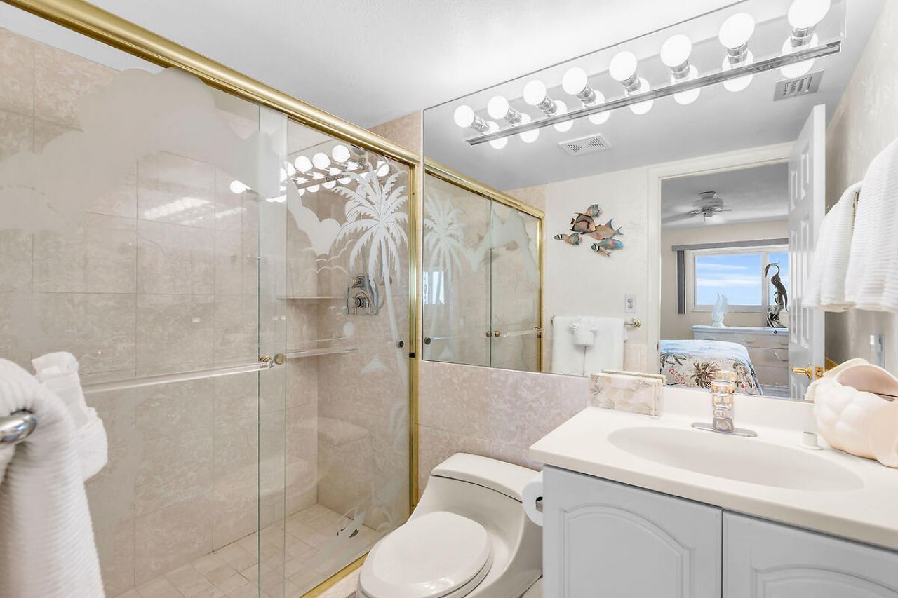 135 Coco Plum Drive, Unit 1B, Marathon, FL 33050 Photo