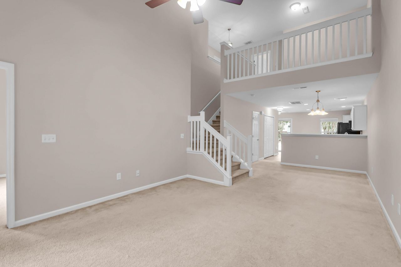 8712 Grassy Oak Trail Photo 15