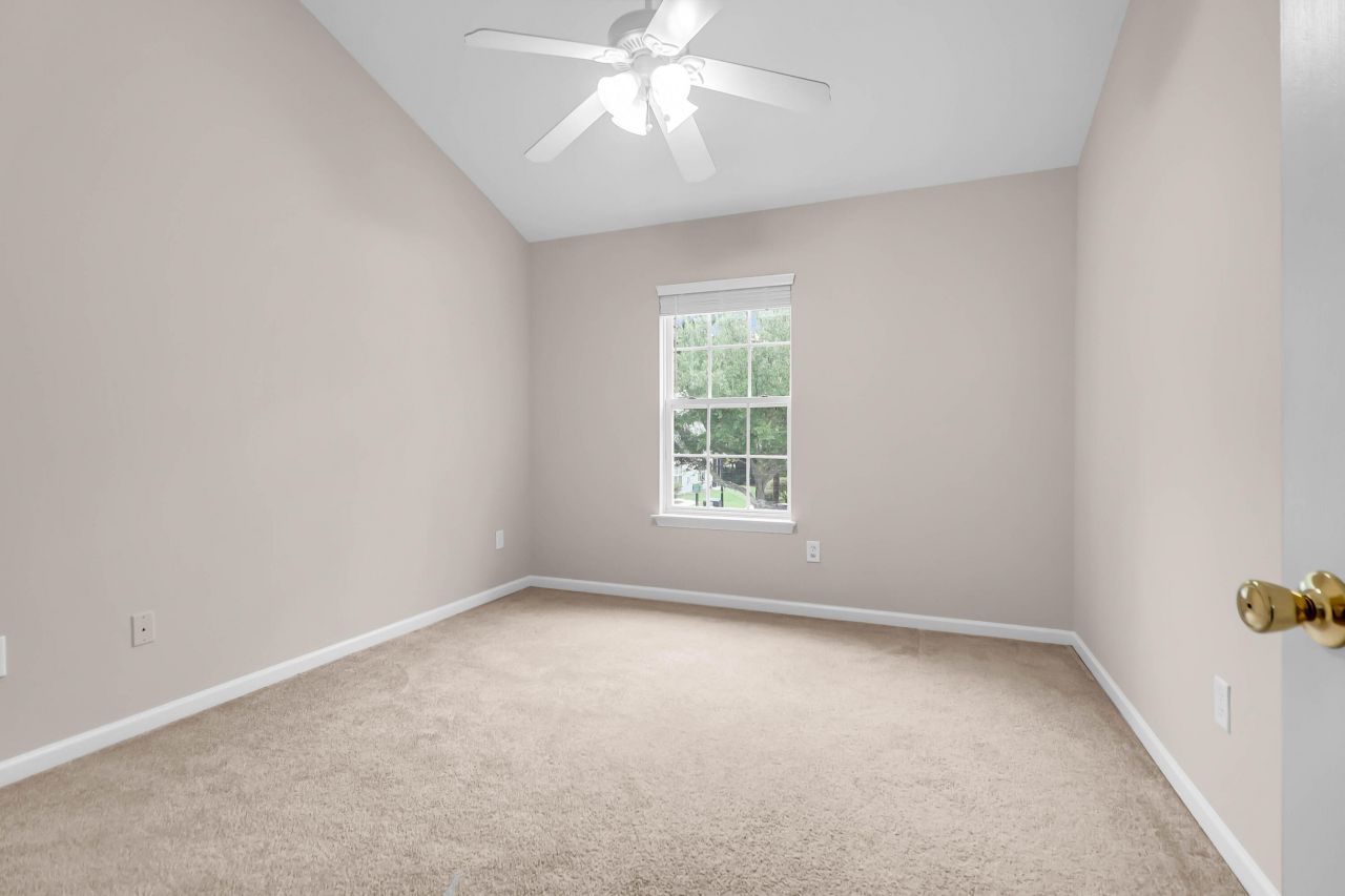 8712 Grassy Oak Trail Photo 31