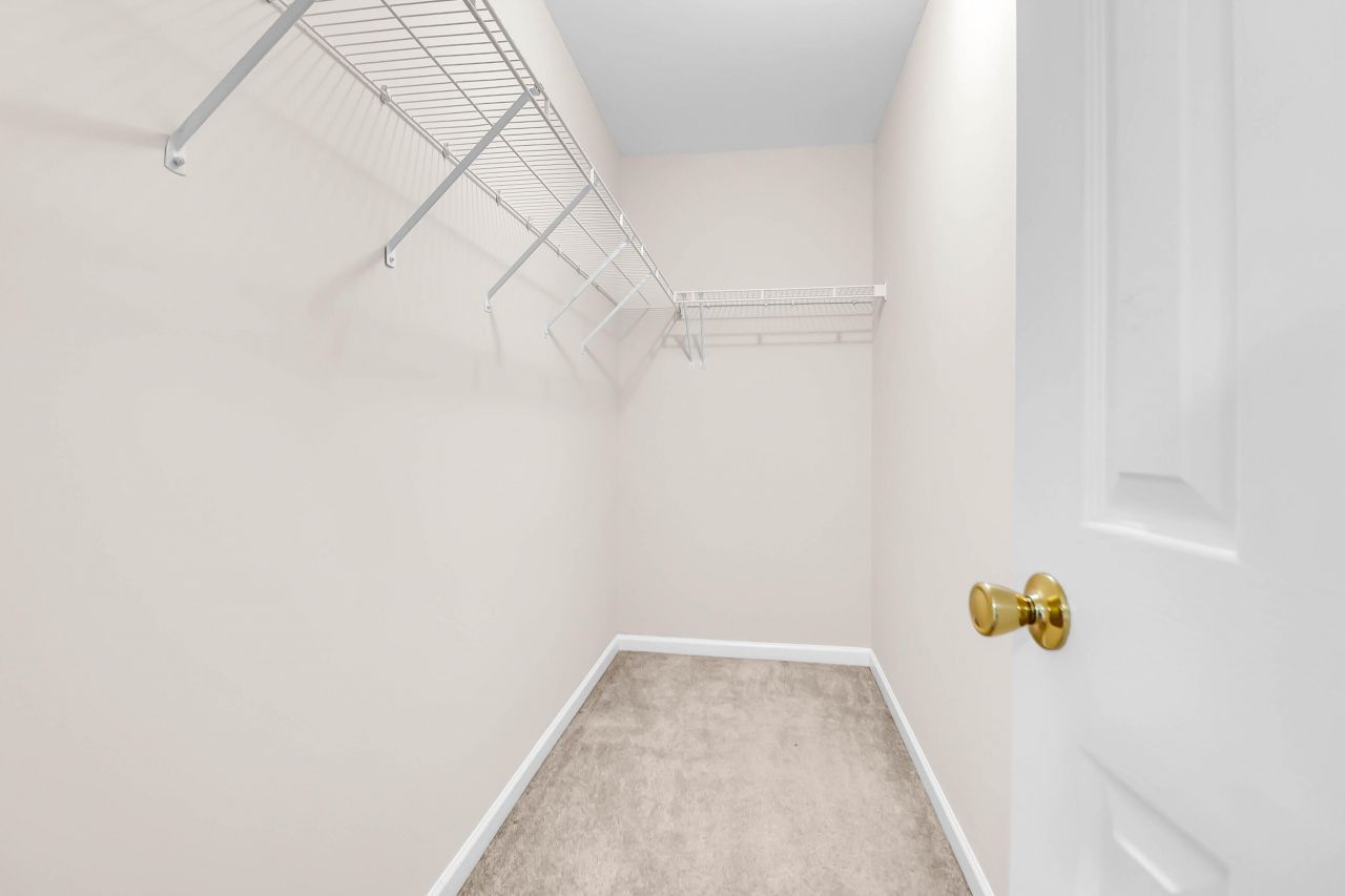 8712 Grassy Oak Trail Photo 33