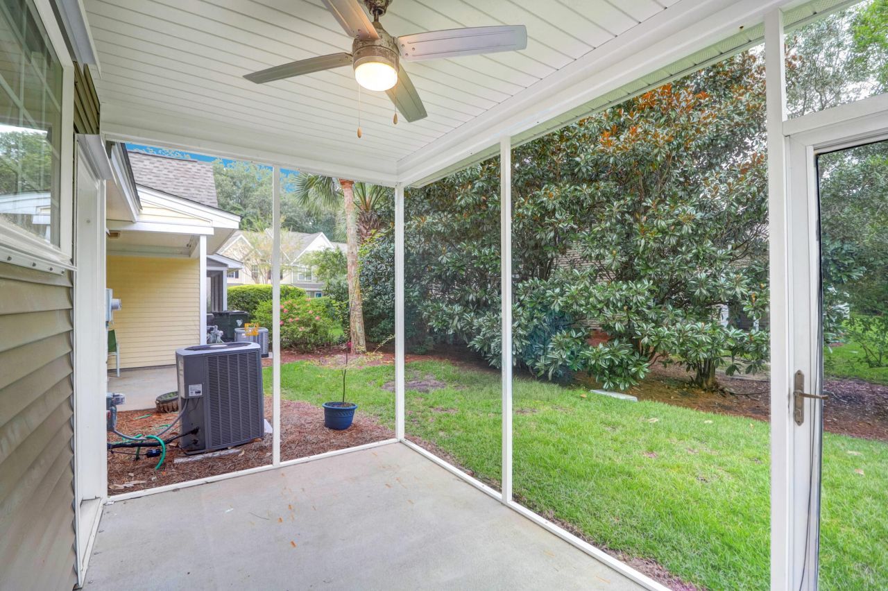 8712 Grassy Oak Trail Photo 36