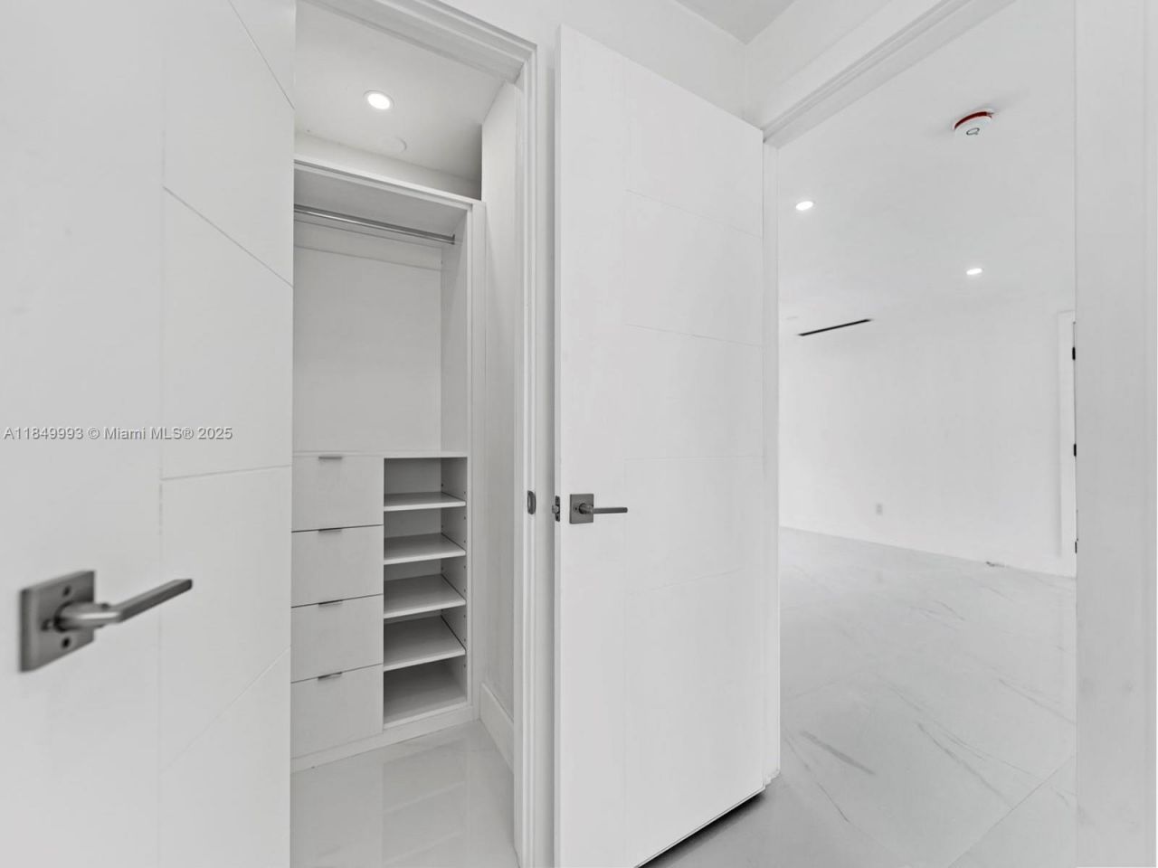 1007 Citrus Isle, Fort Lauderdale, FL 33315 Photo