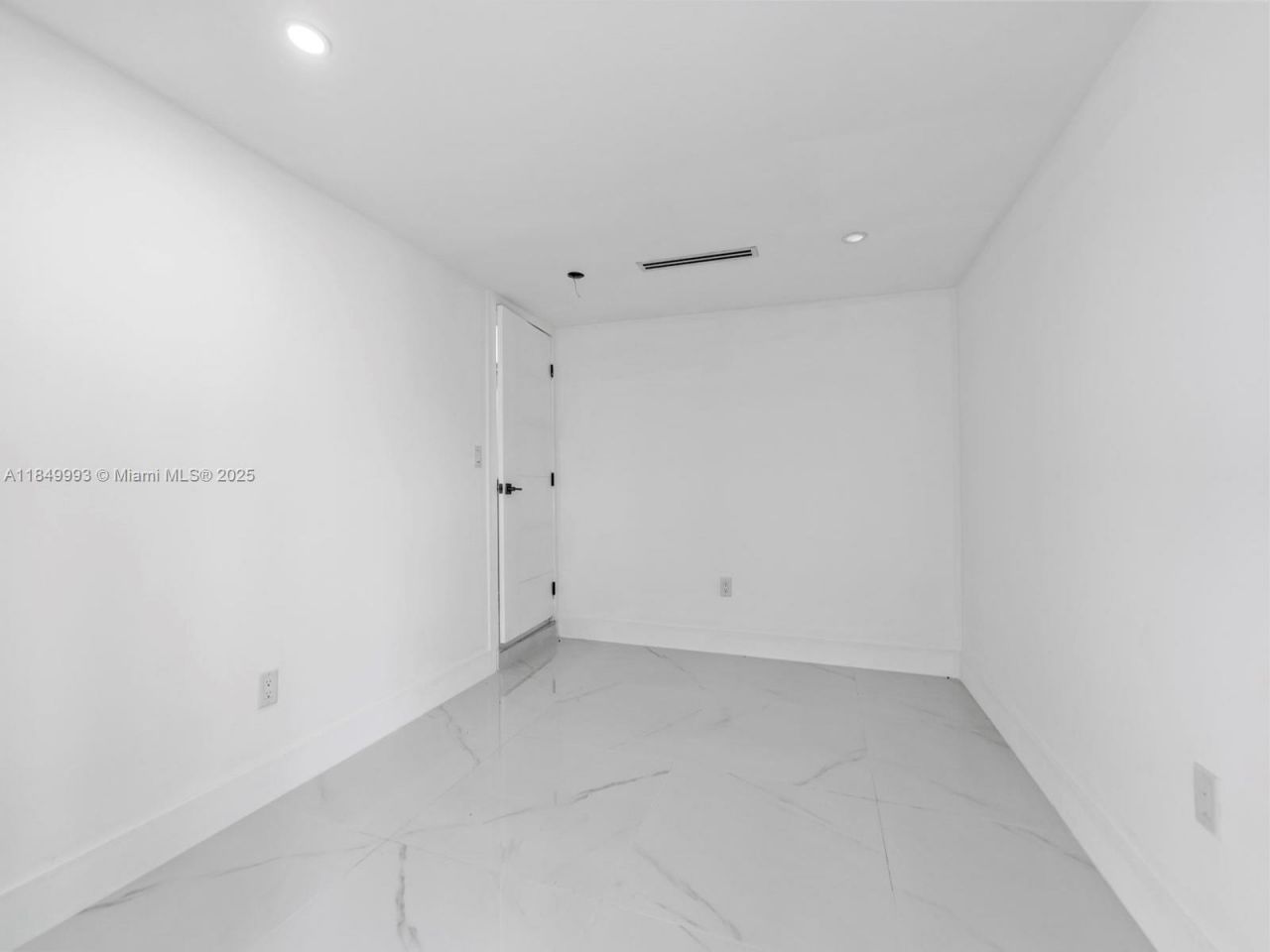 1007 Citrus Isle, Fort Lauderdale, FL 33315 Photo