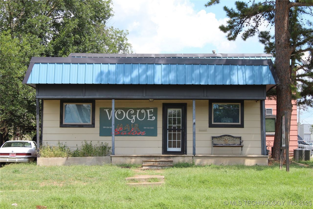102 K Street Nw, Ardmore, OK 73401 Main Photo