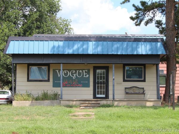 102 K Street NW, Ardmore, OK 73401