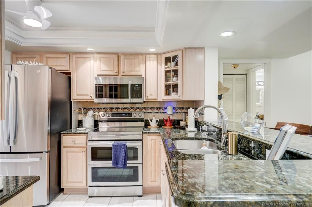 10 NE Plantation Road, Unit 101, Stuart, FL 34996 Photo