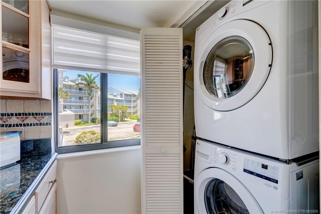 10 NE Plantation Road, Unit 101, Stuart, FL 34996 Photo