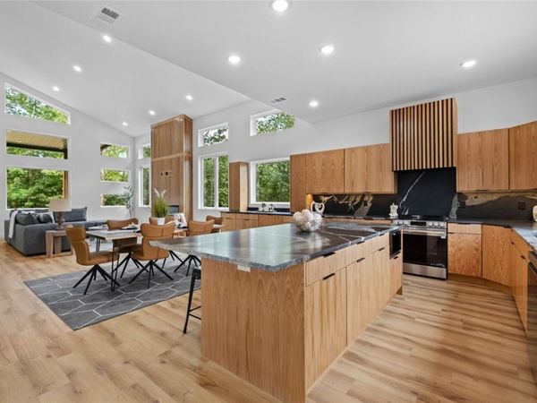 20 Stretford Drive, Bella Vista, AR 72714