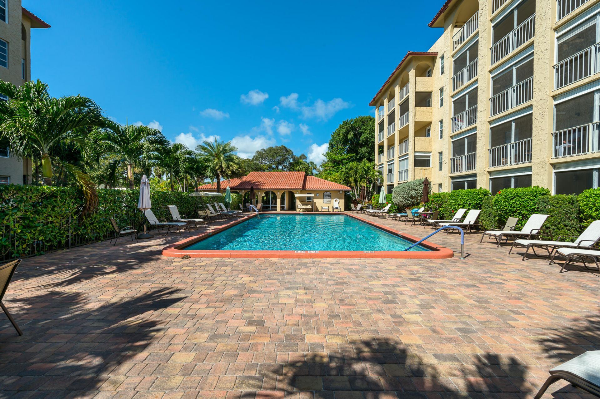 1111 S Ocean Boulevard, Unit 420, Boca Raton, FL 33432 Photo