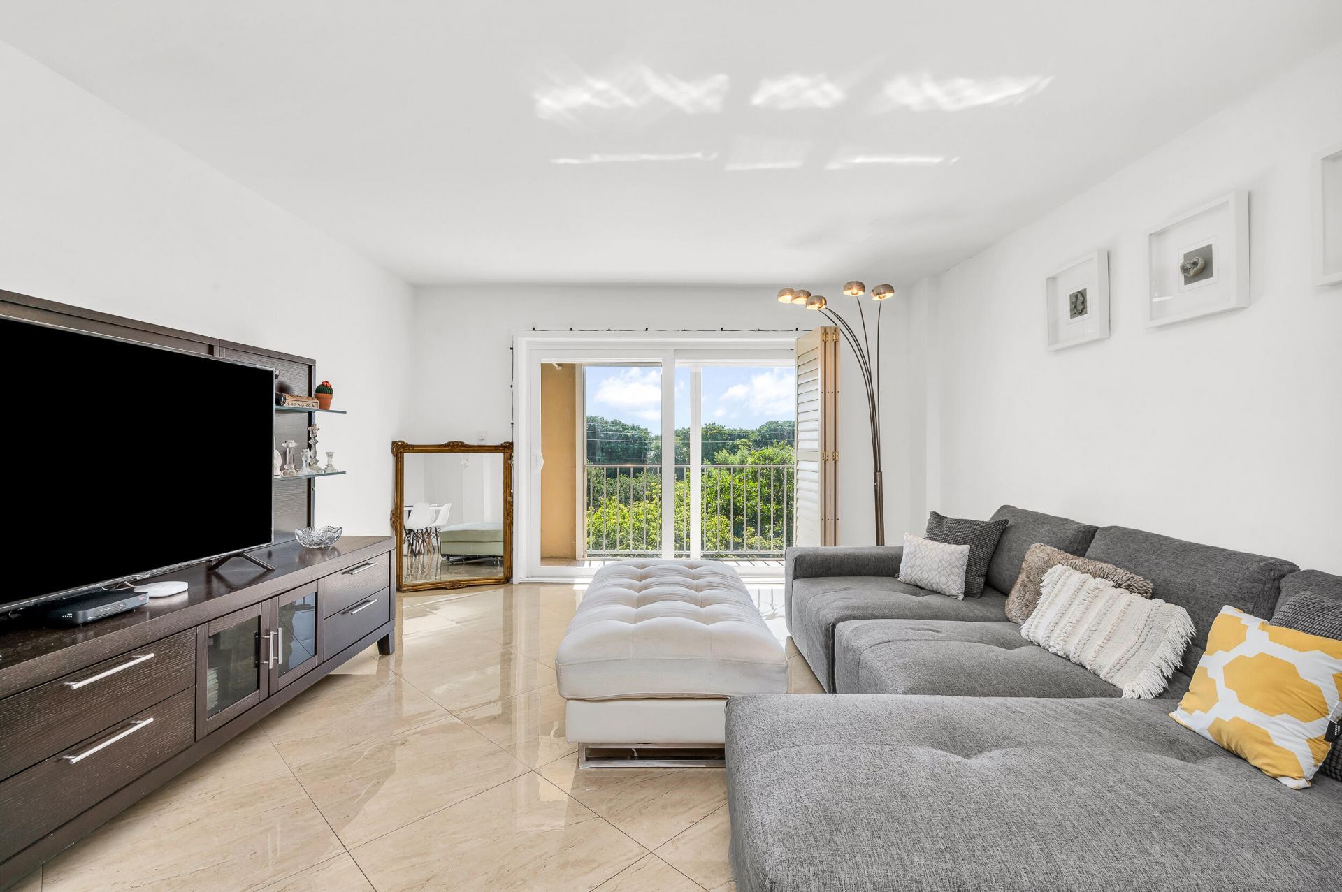 1111 S Ocean Boulevard, Unit 420, Boca Raton, FL 33432 Photo