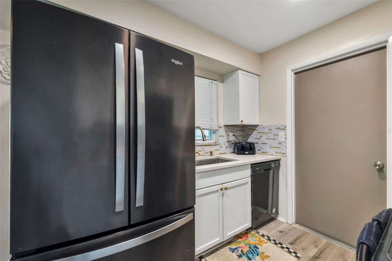 3900 105th Avenue N, Clearwater, FL 33762 Photo