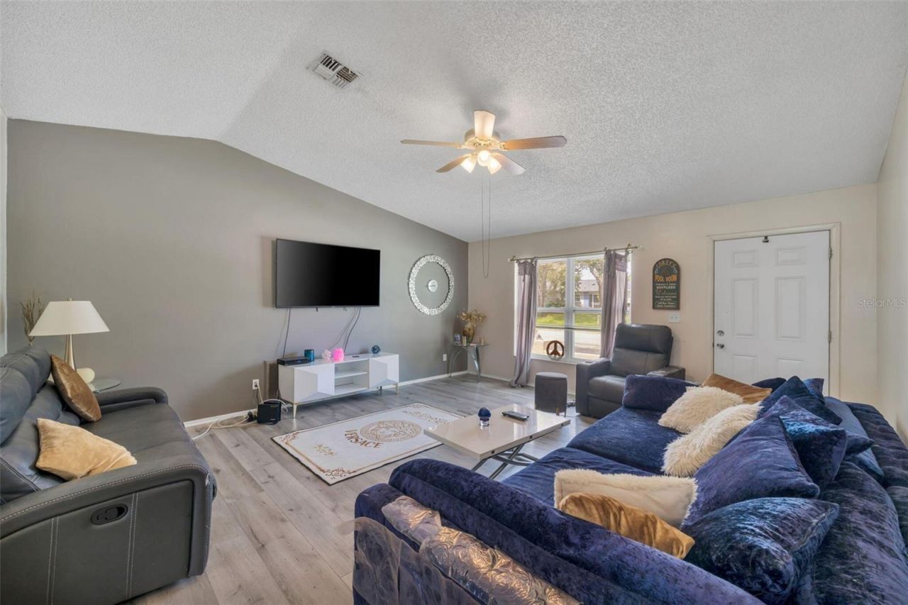 3900 105th Avenue N, Clearwater, FL 33762 Photo