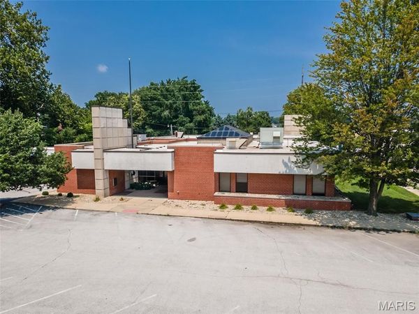 1520 Washington Avenue, Alton, IL 62002