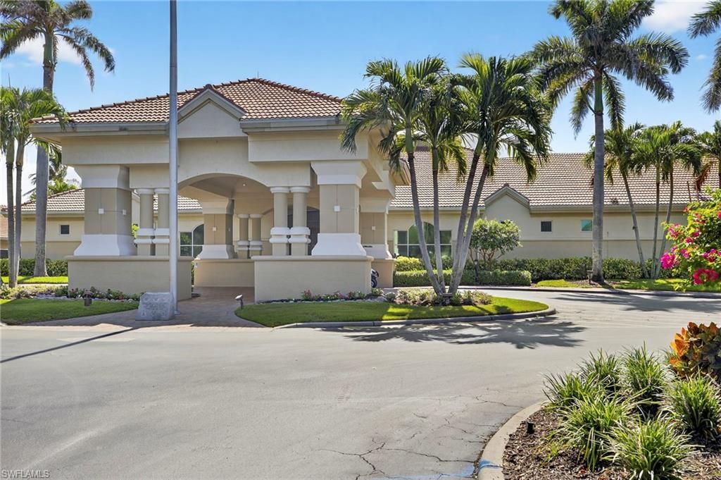 8793 Middlebrook Dr, Fort Myers, FL 33908 Photo