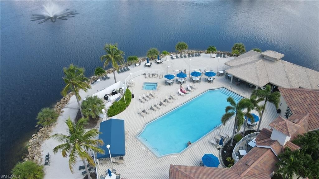 8793 Middlebrook Dr, Fort Myers, FL 33908 Photo