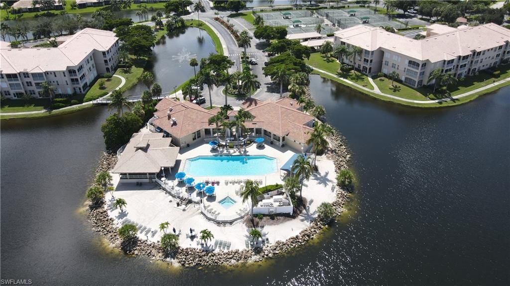 8793 Middlebrook Dr, Fort Myers, FL 33908 Photo