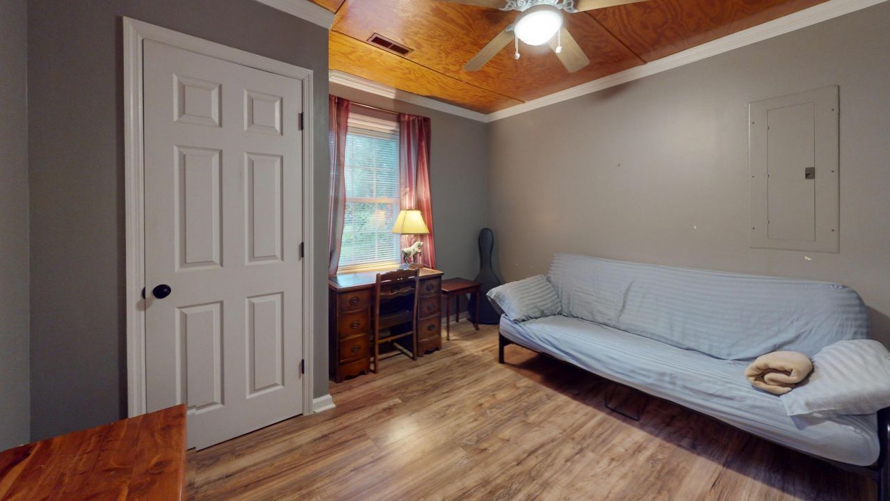 2677 Louise Drive Photo 12