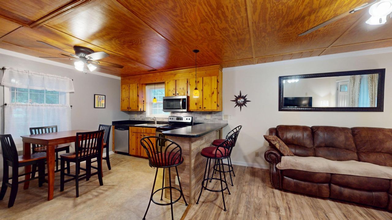 2677 Louise Drive Photo 14