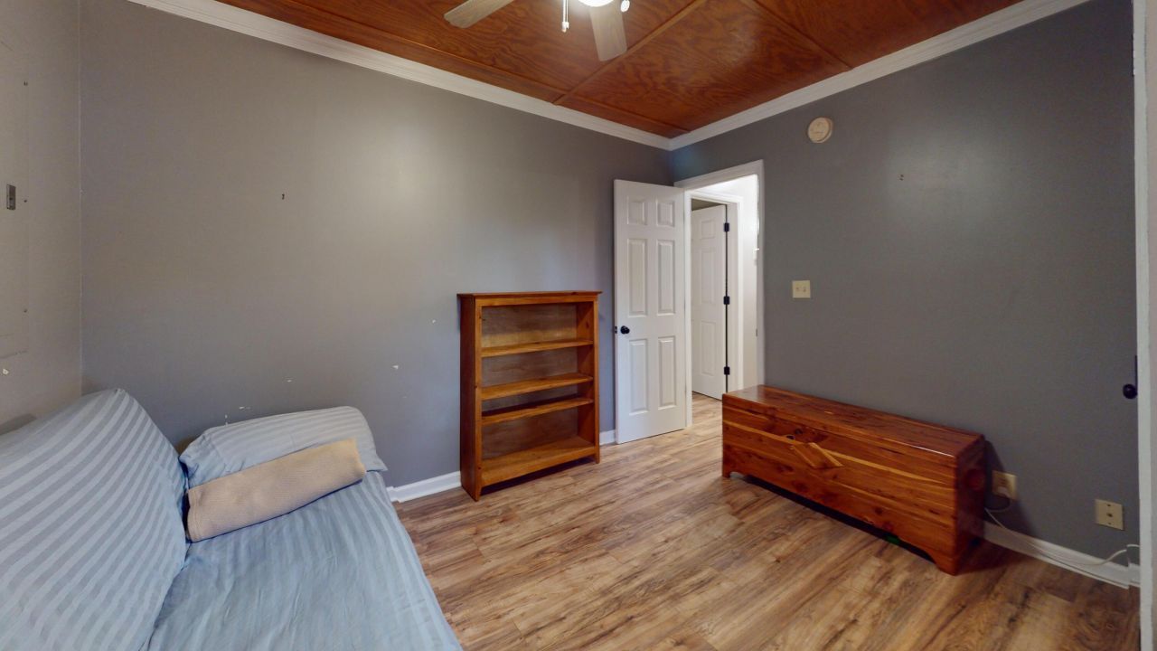 2677 Louise Drive Photo 24