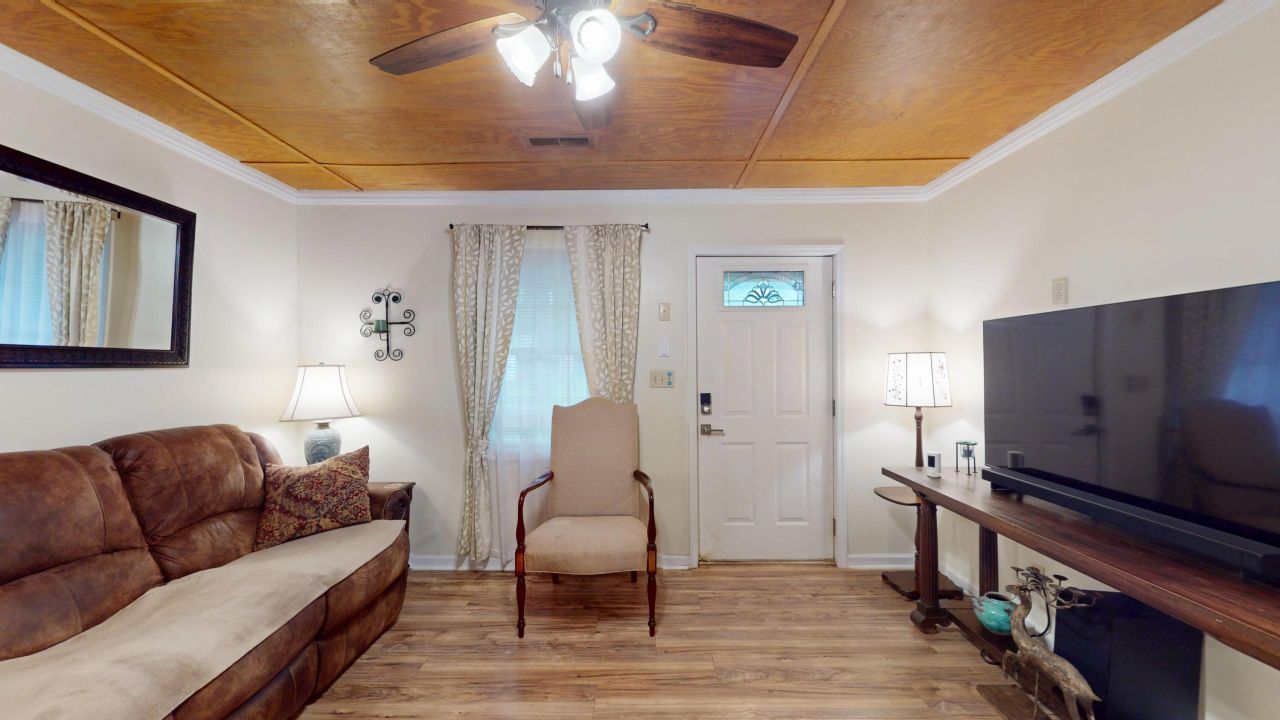 2677 Louise Drive Photo 26