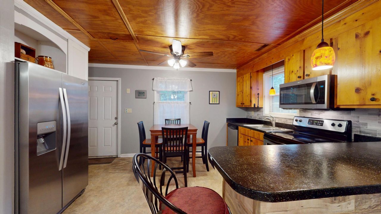 2677 Louise Drive Photo 31