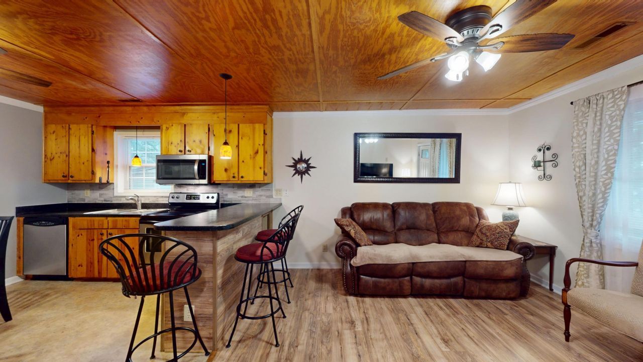 2677 Louise Drive Photo 37