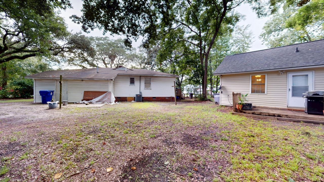 2677 Louise Drive Photo 45