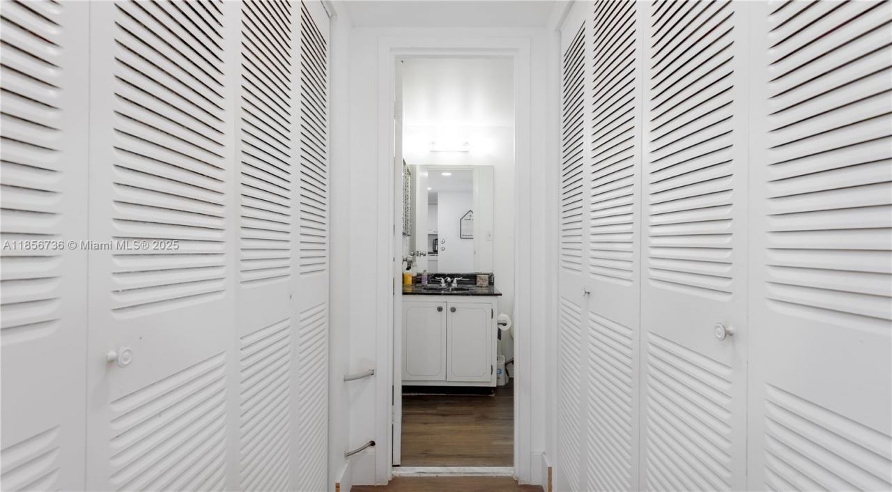 8321 Sands Point Blvd, Unit D205, Tamarac, FL 33321 Photo