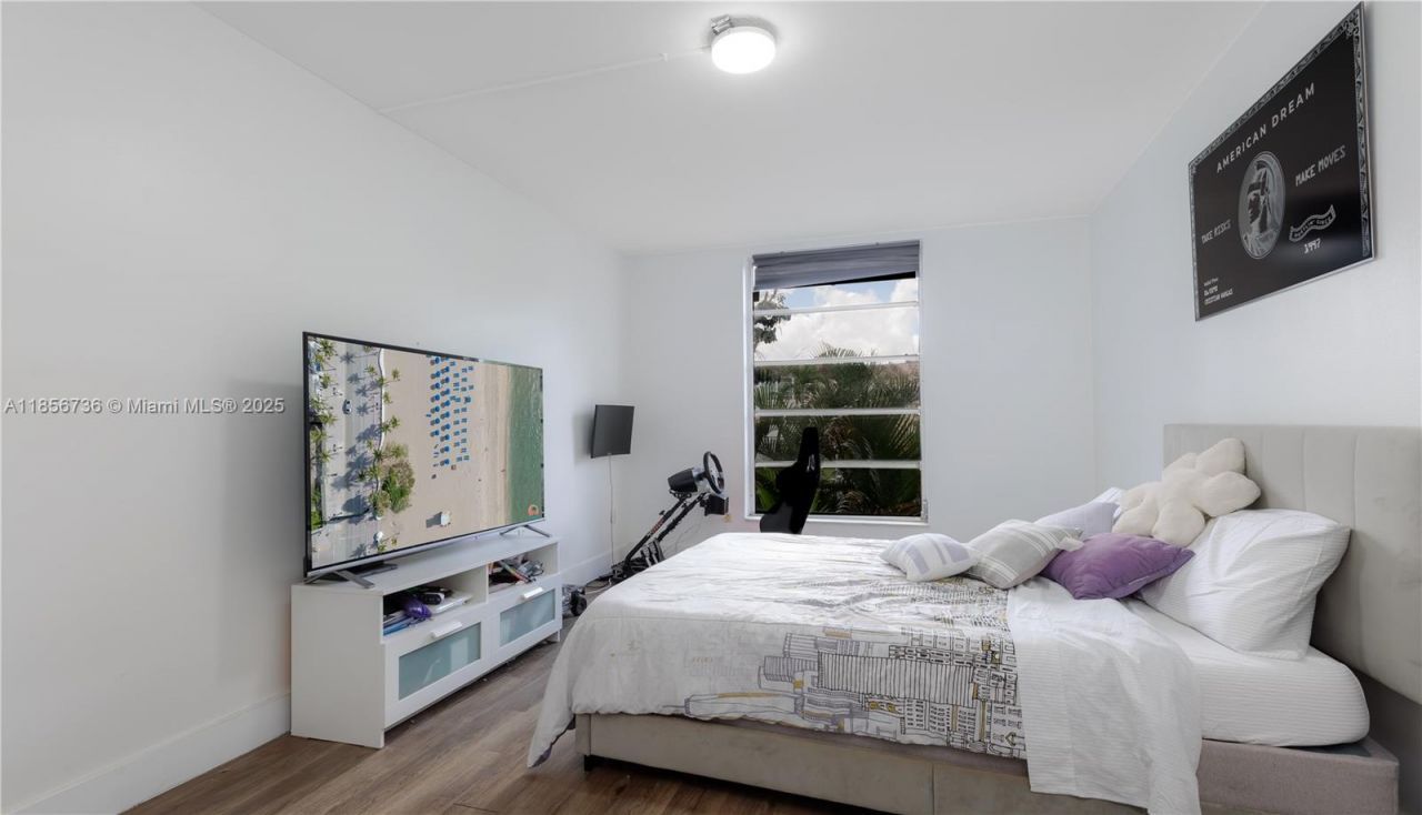 8321 Sands Point Blvd, Unit D205, Tamarac, FL 33321 Photo