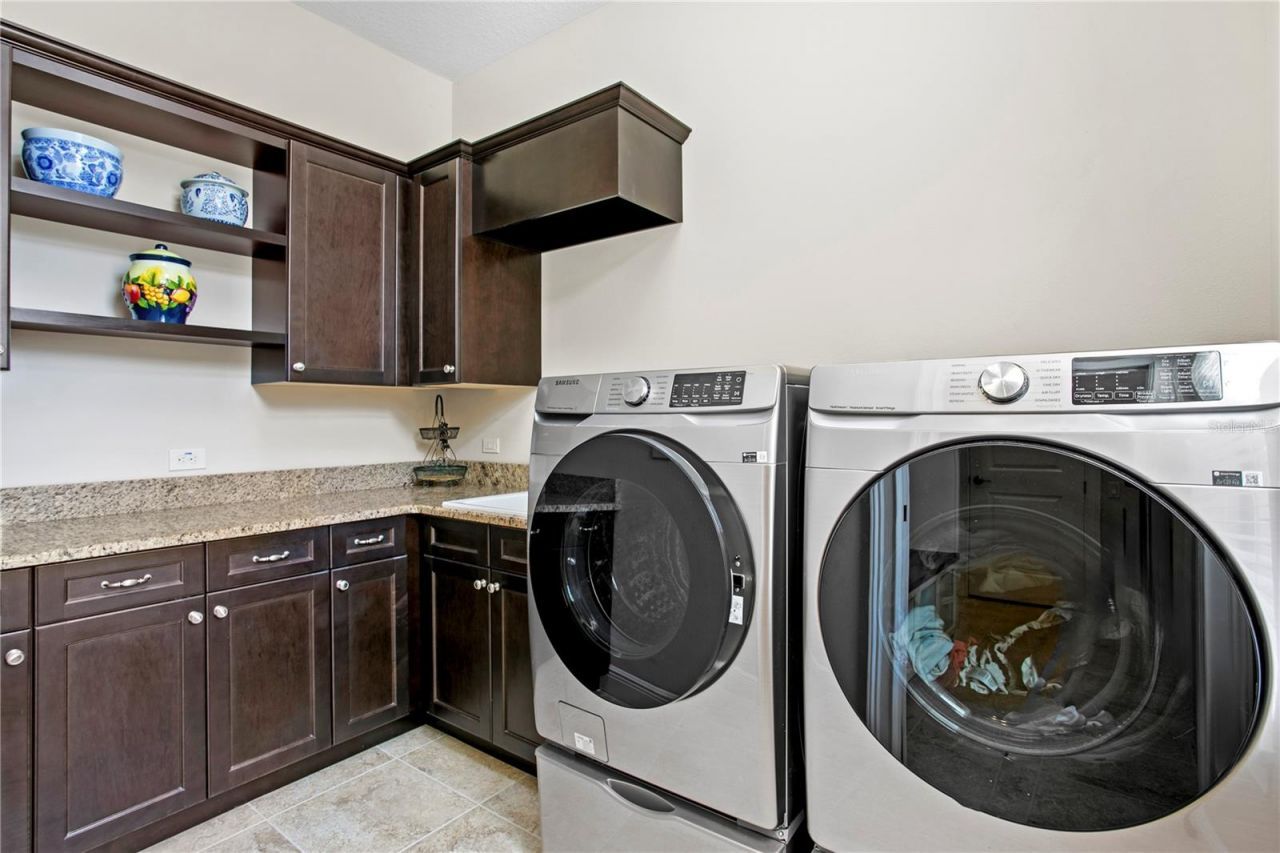 1213 Merry Water Drive, Lutz, FL 33548 Photo