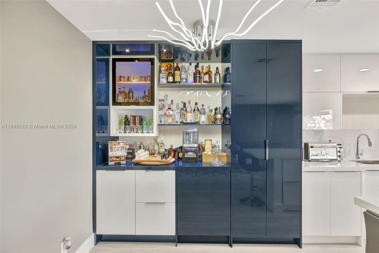 2866 NE 30th St, Unit 19, Fort Lauderdale, FL 33306 Photo