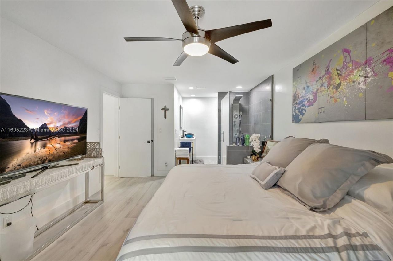 2866 NE 30th St, Unit 19, Fort Lauderdale, FL 33306 Photo