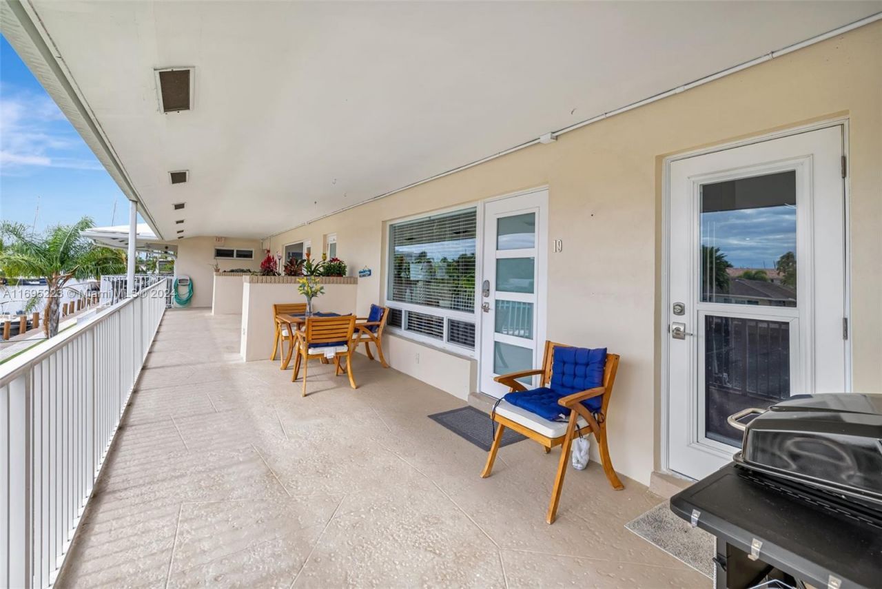2866 NE 30th St, Unit 19, Fort Lauderdale, FL 33306 Photo