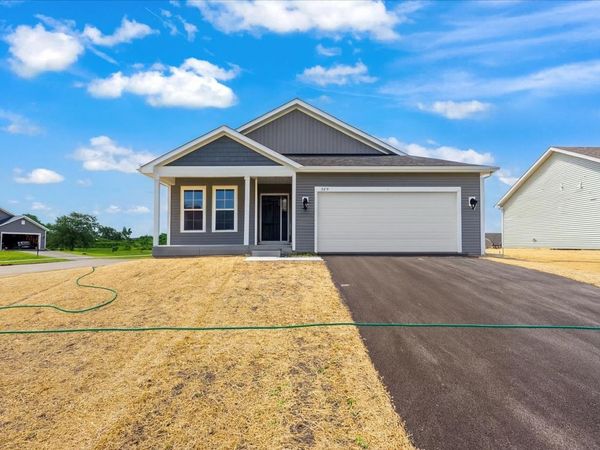 202 Cress Creek Trail, POPLAR GROVE, IL 61065