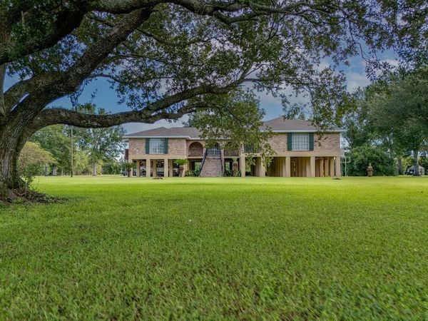 381 Highridge Drive, Houma, LA 70363