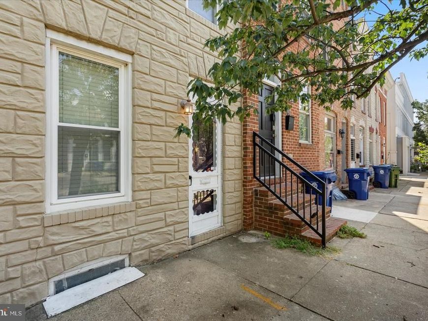515 S Milton Avenue, Baltimore, MD 21224 Main Photo