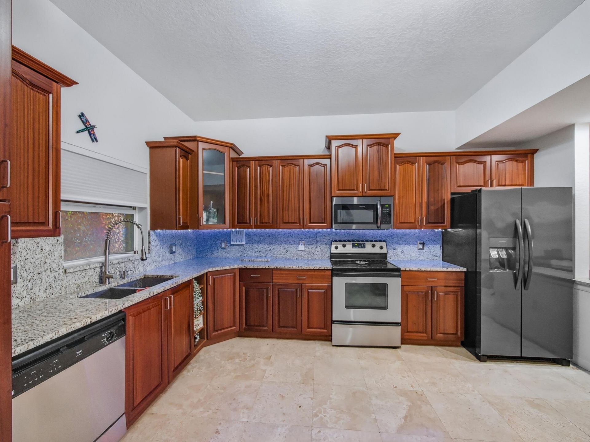 1610 Presidential Way, Unit B-207, West Palm Beach, FL 33401 Photo