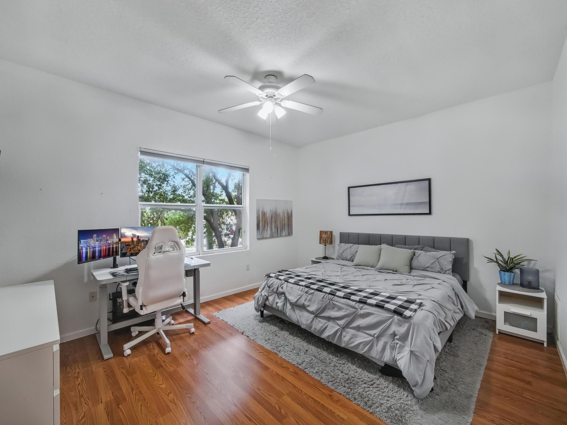 1610 Presidential Way, Unit B-207, West Palm Beach, FL 33401 Photo